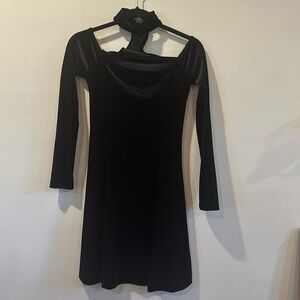 Black velvet dress by Aqua